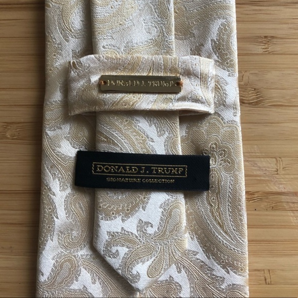 Donald J Trump Collection silk neck tie